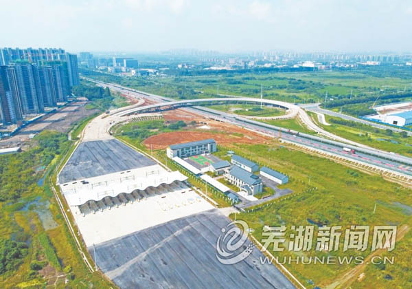 G4211宁芜高速芜湖东出入口建设进展顺利